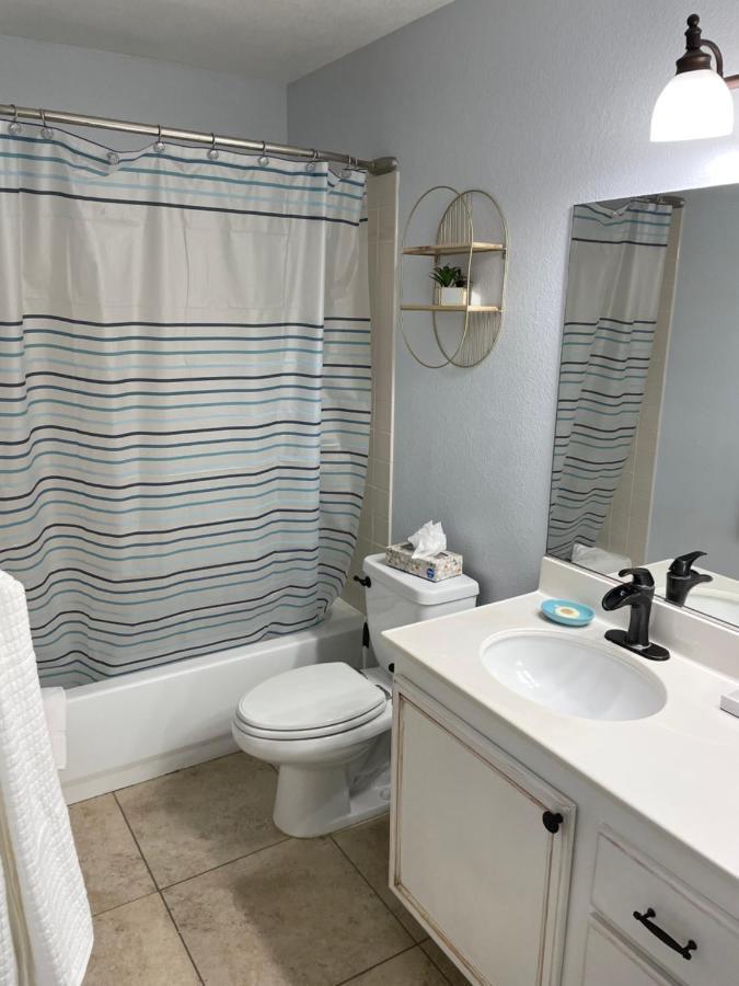 Gorgeous Henderson With Pool! Holiday home Las Vegas