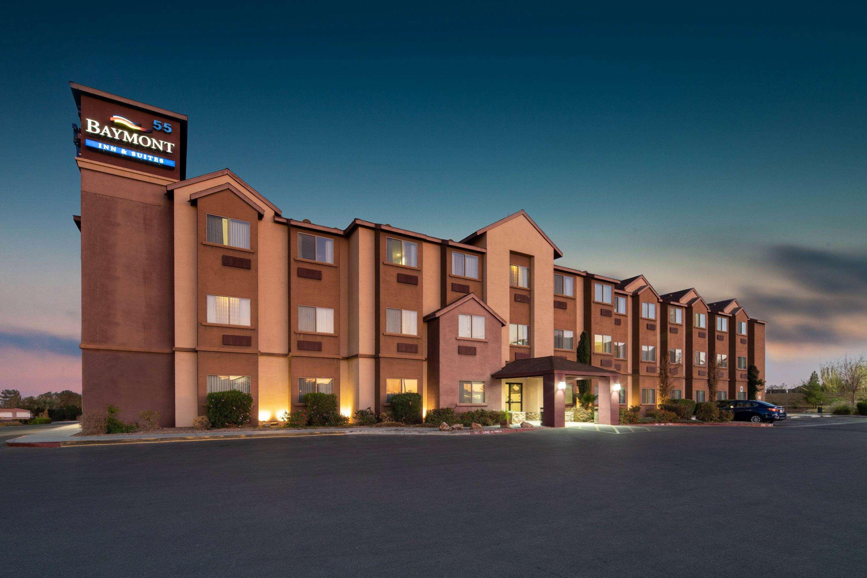 Baymont By Wyndham Vegas South Strip Hotel 2*