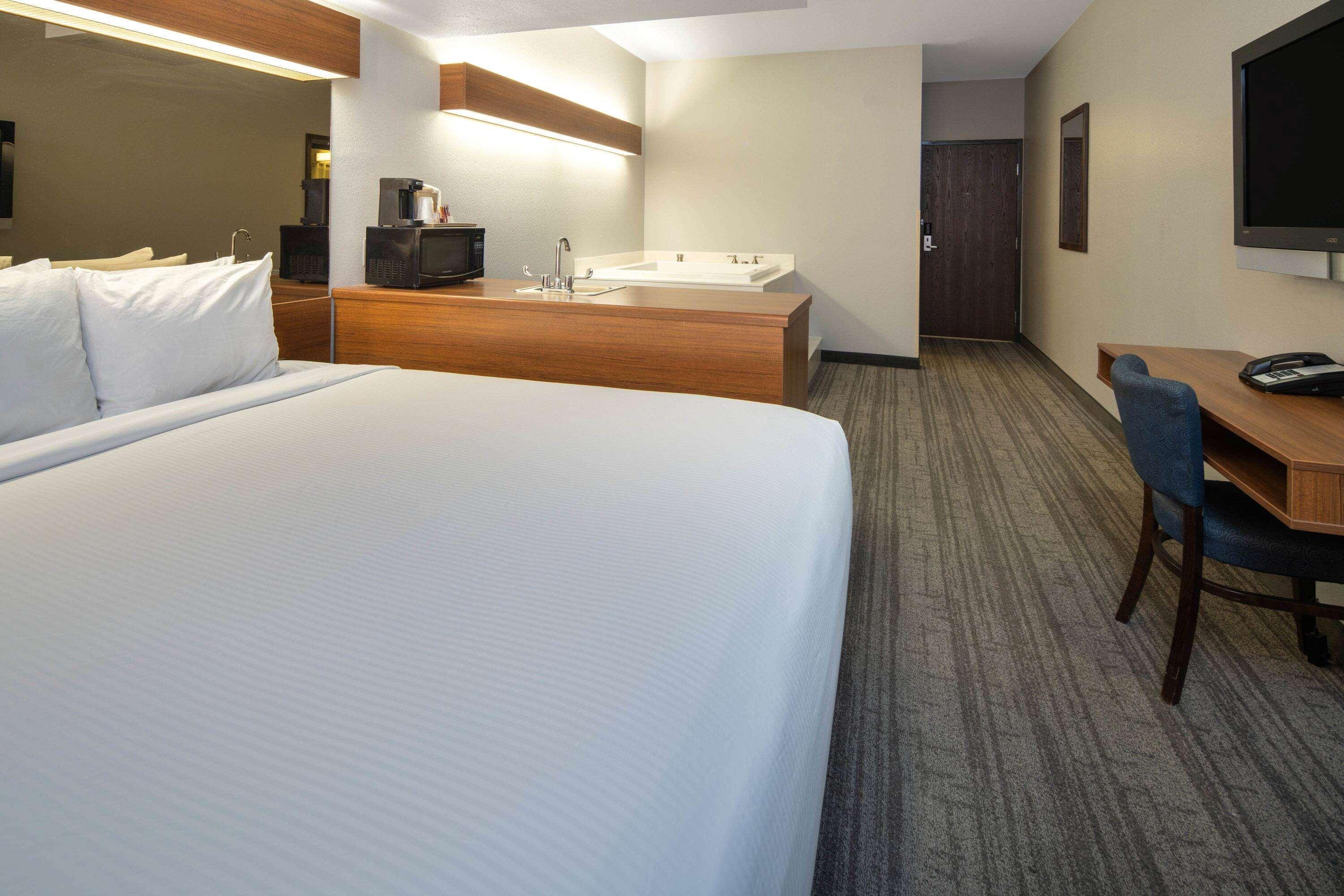 Hotel Baymont By Wyndham Vegas South Strip Las Vegas