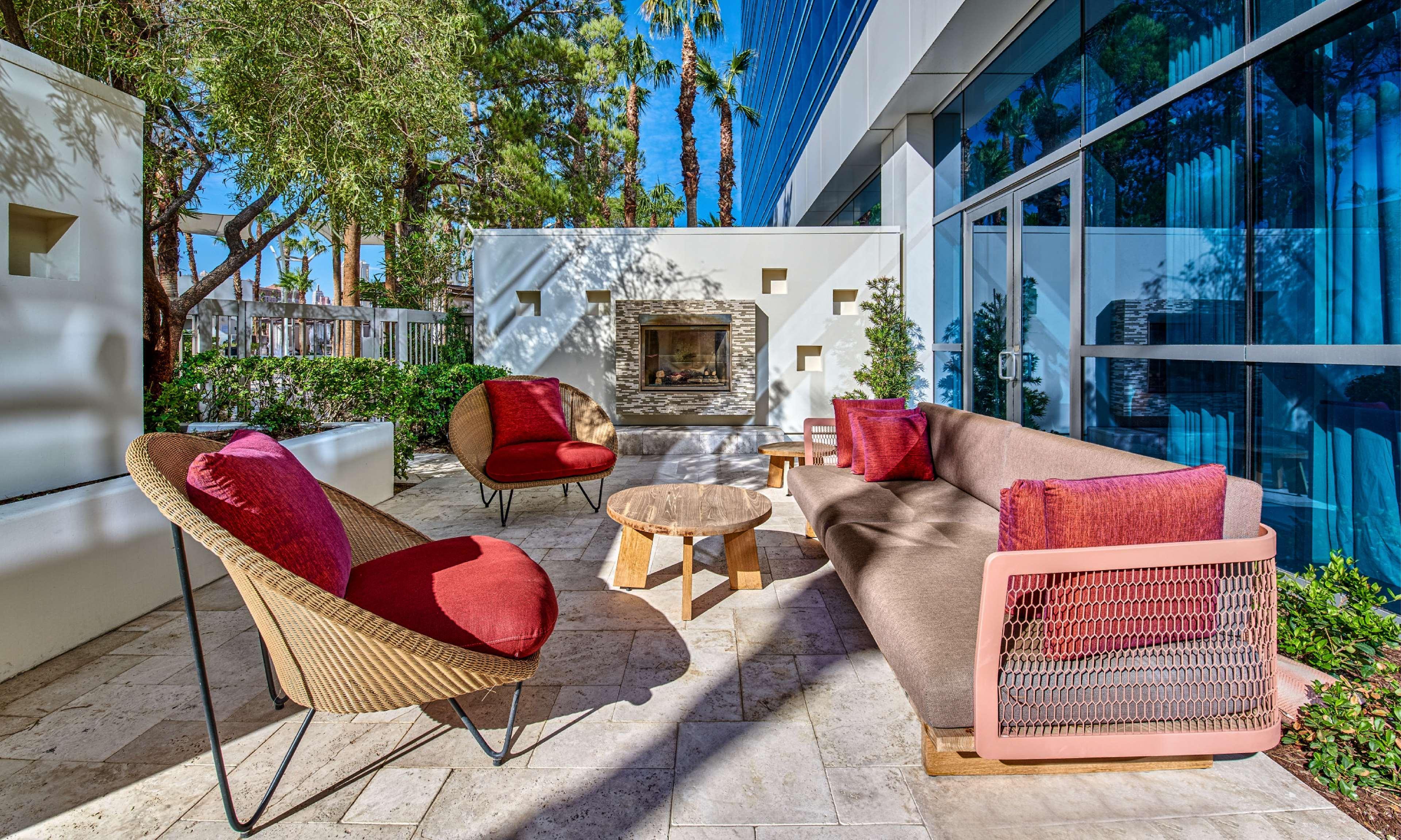 Virgin Las Vegas, Curio Collection By Hilton