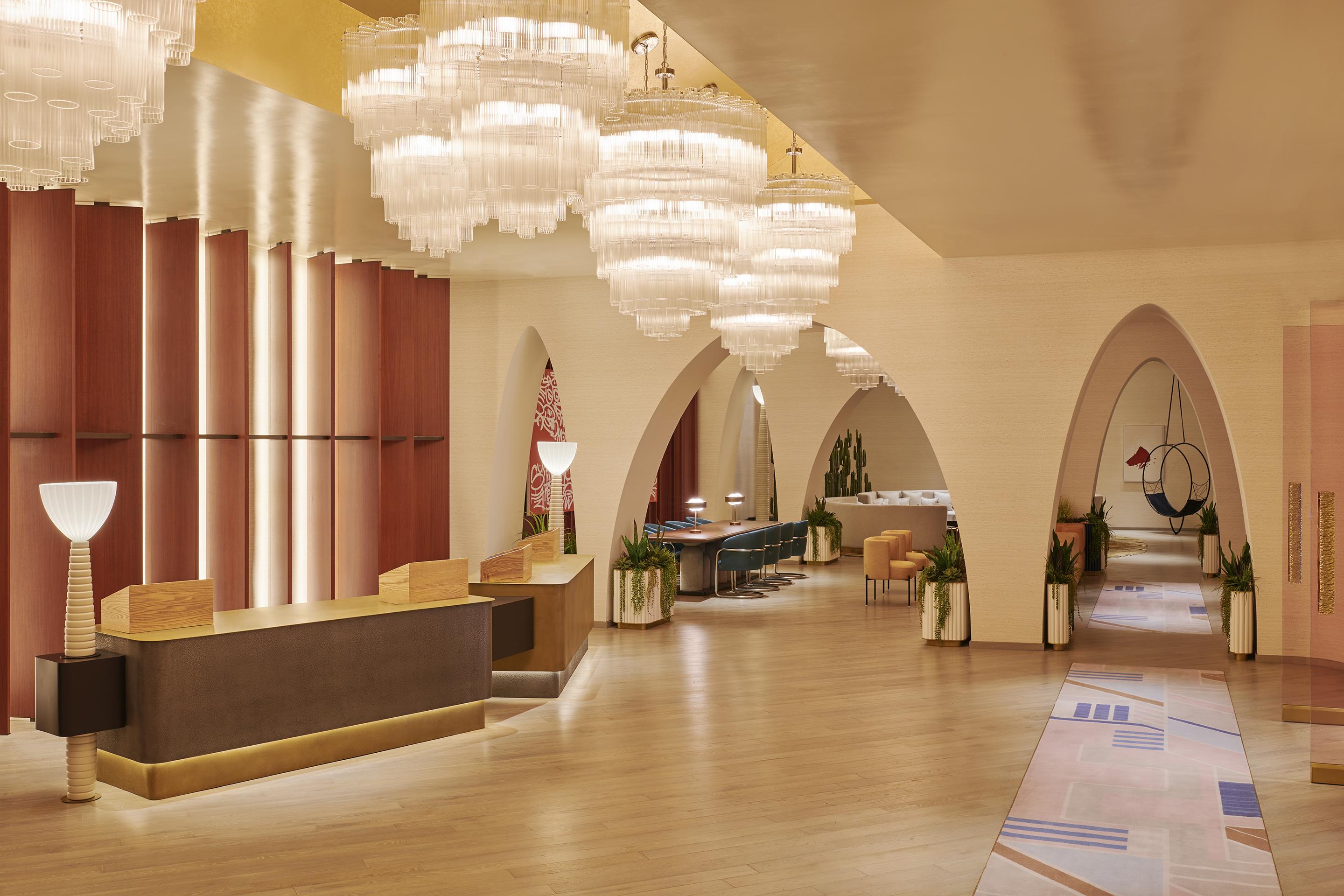 Virgin Las Vegas, Curio Collection By Hilton Las Vegas