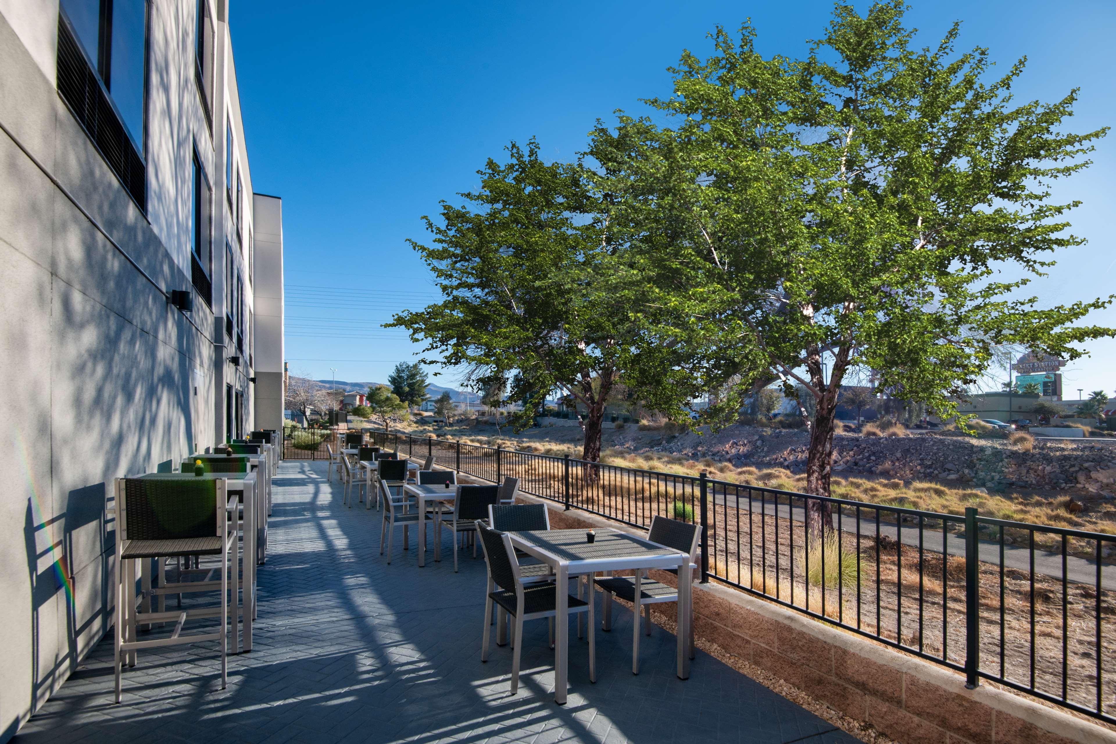 Hampton & Las Vegas-henderson Hotel
