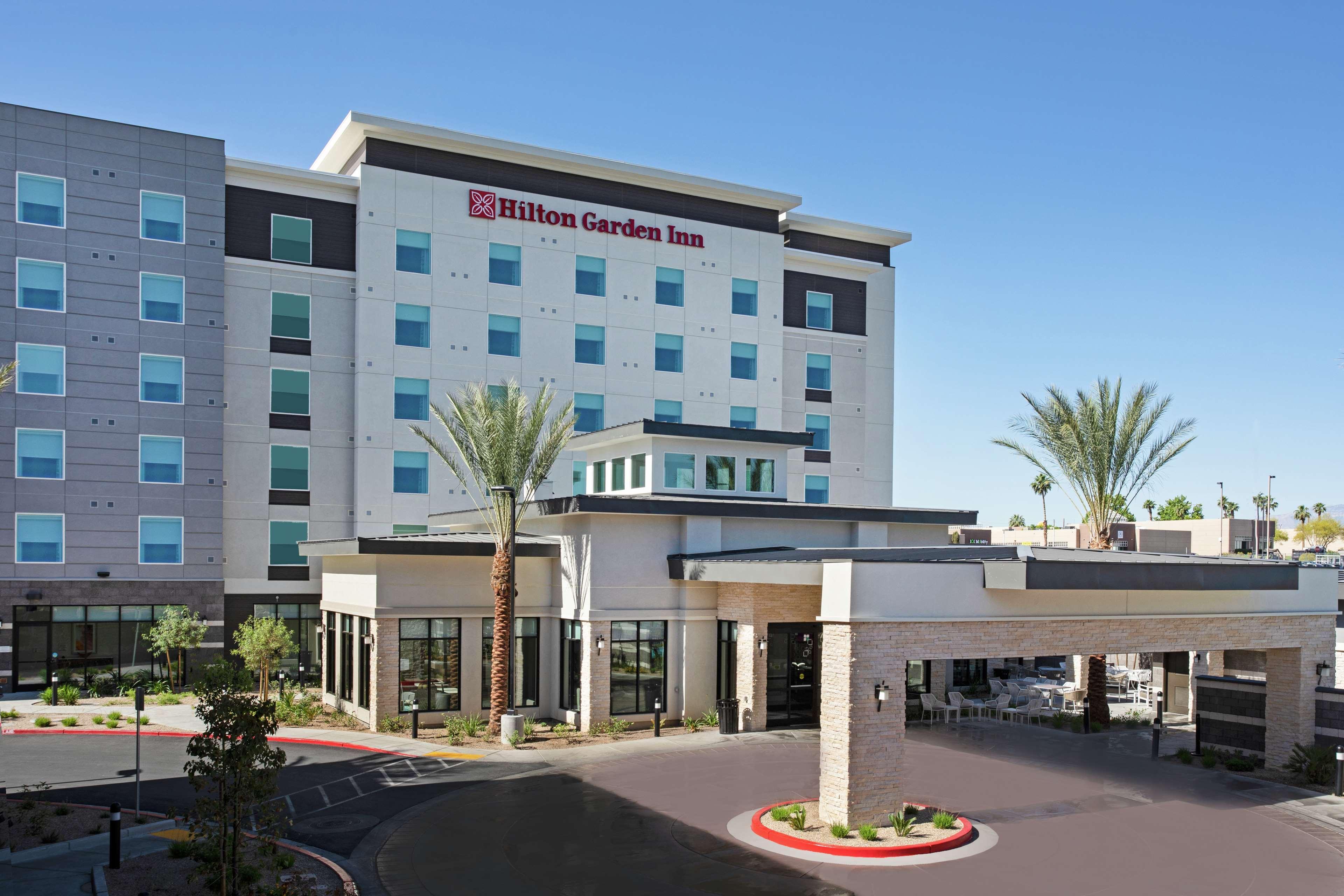 Hilton Garden Vegas Center Hotel 3*