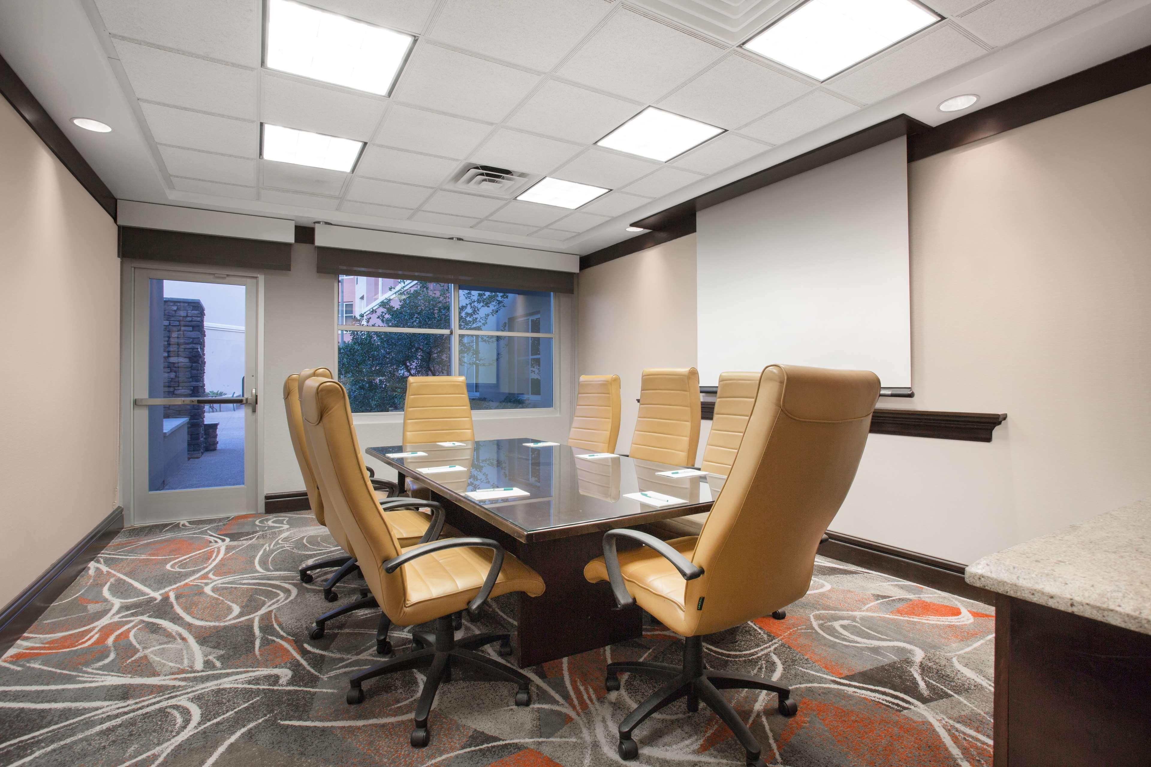 Hotel Homewood By Hilton South 5*