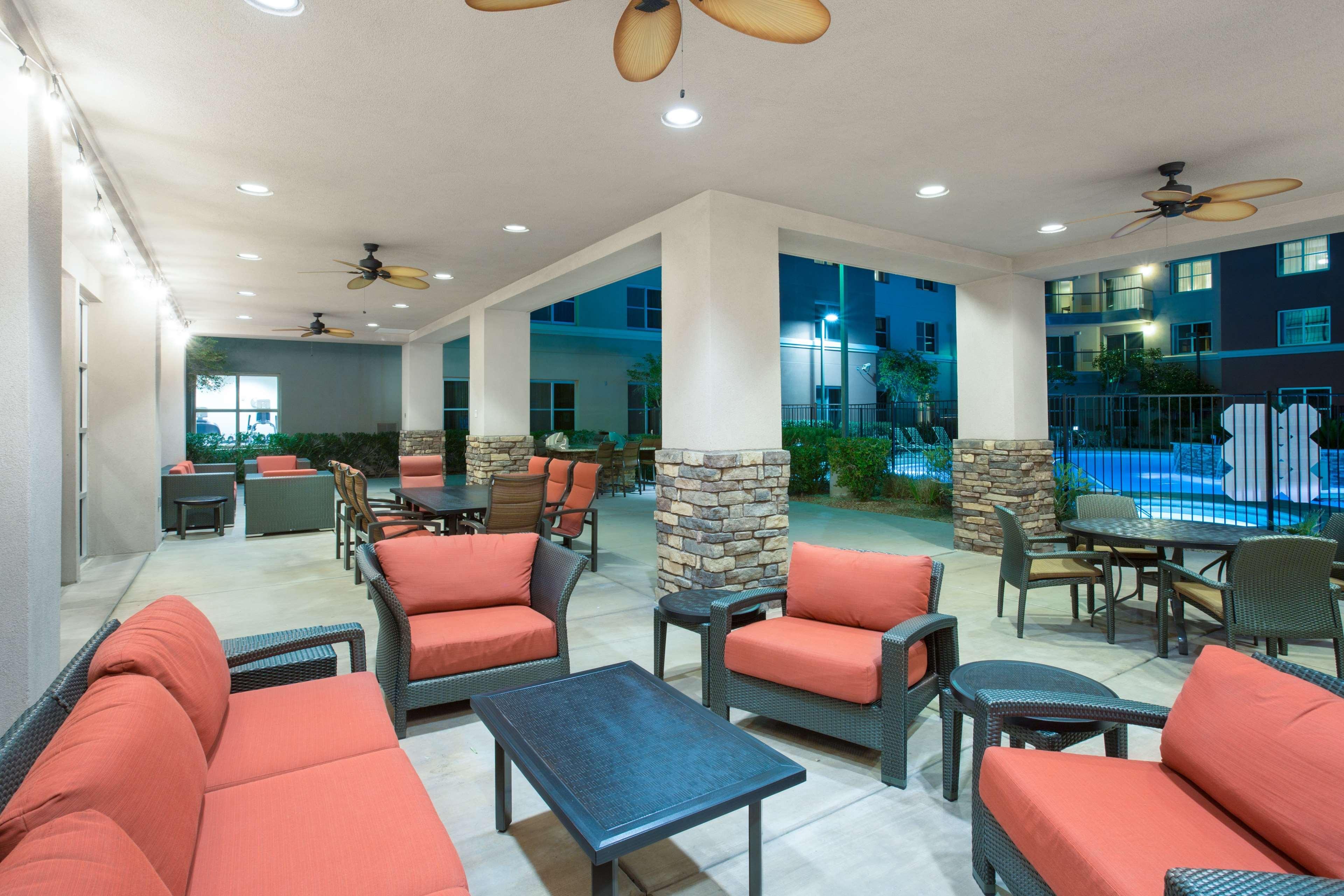 Hotel Homewood By Hilton South