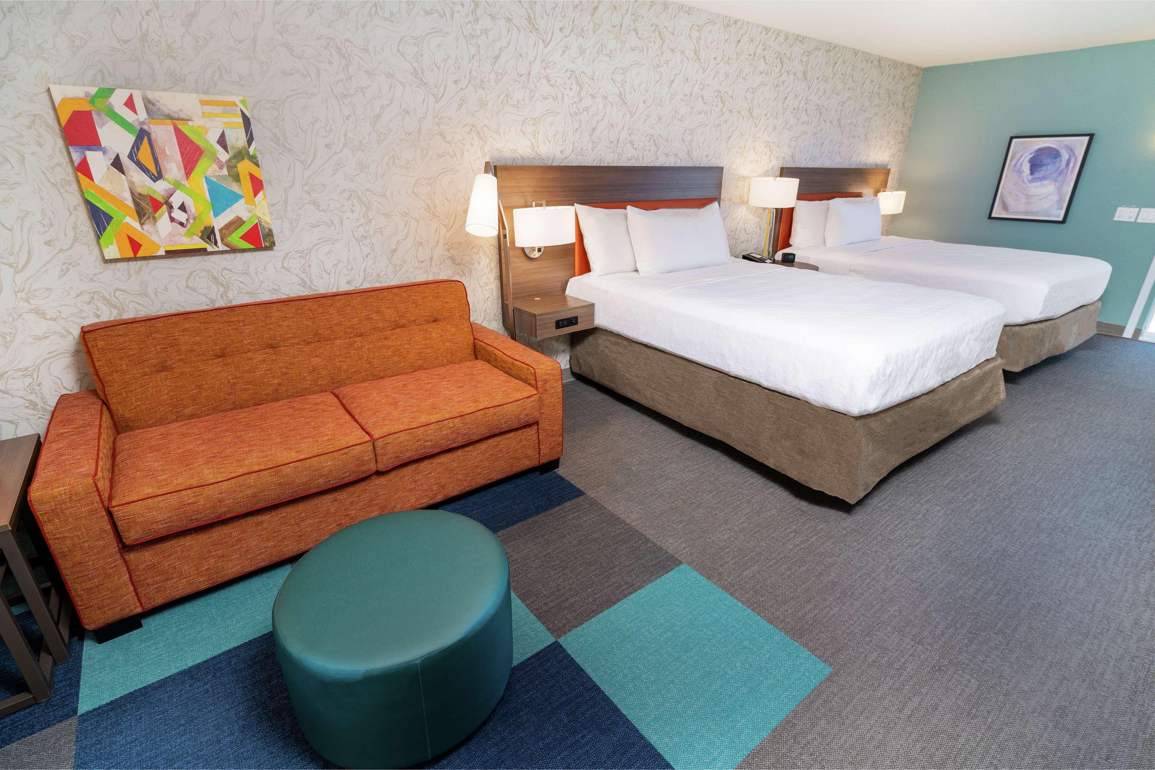 Hotel Home2 By Hilton Vegas Stadium District 3*