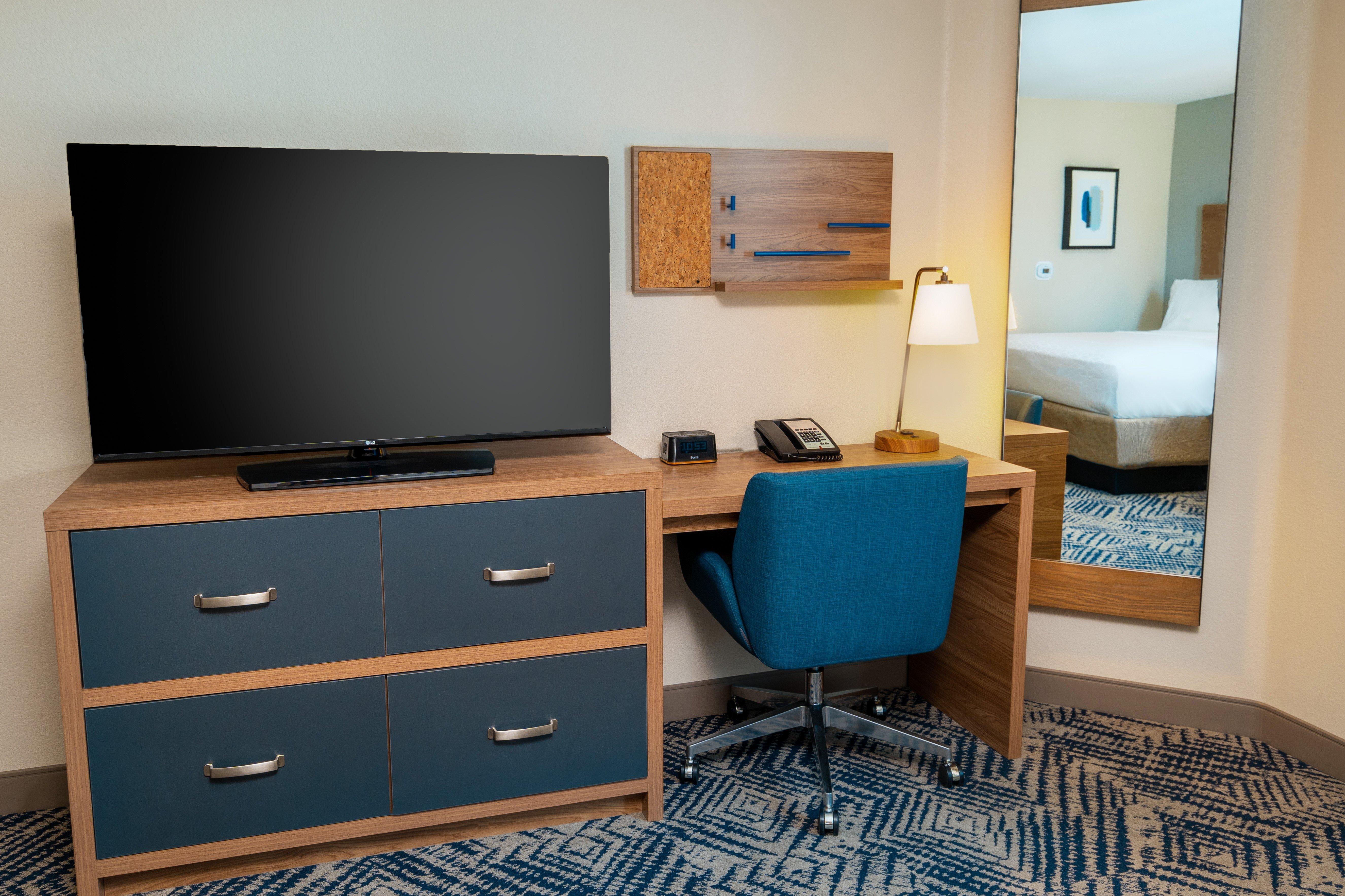 Candlewood - Vegas - E Tropicana By Ihg Hotel