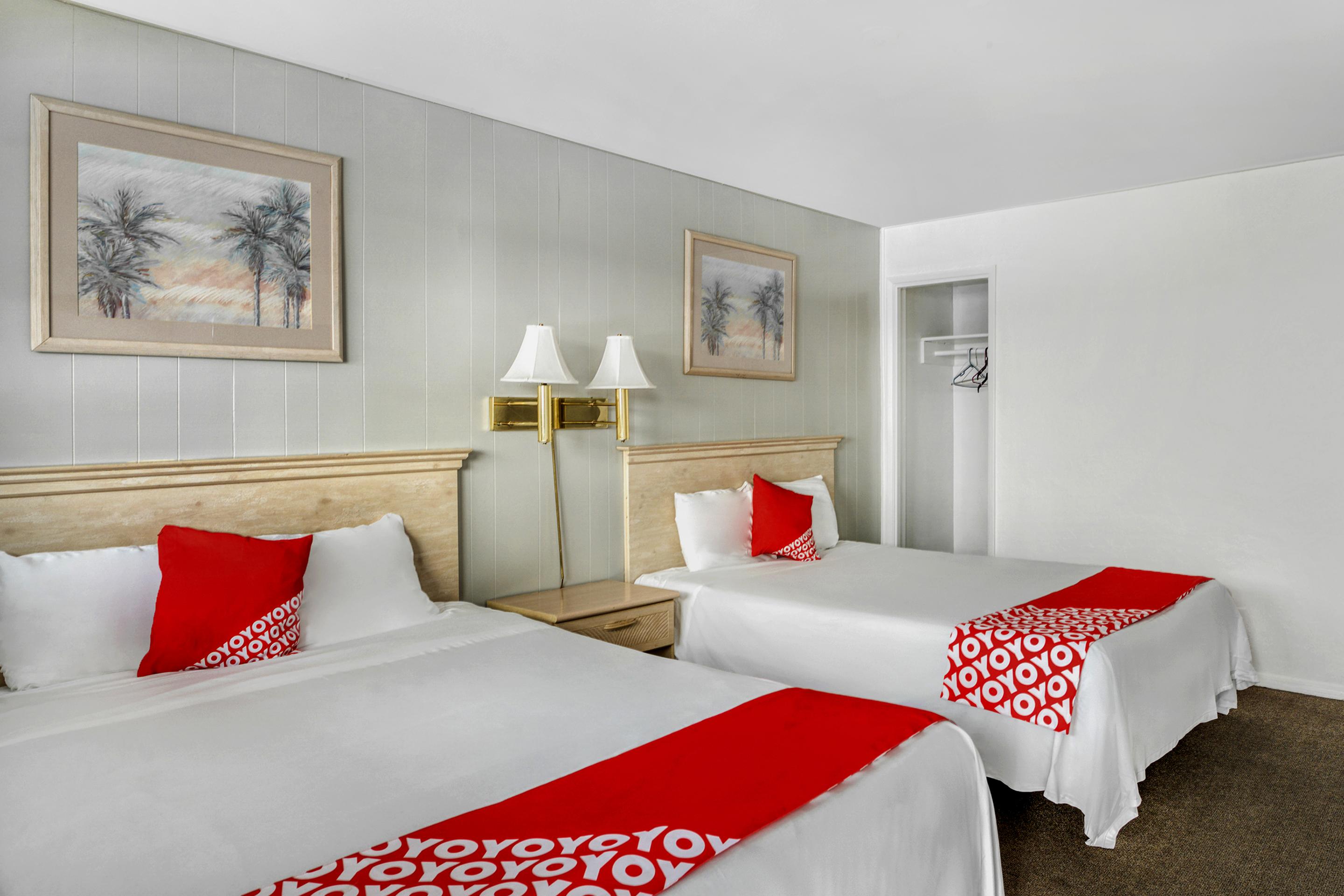 Oyo Gateway Vegas North Strip/fremont St. Area 2*