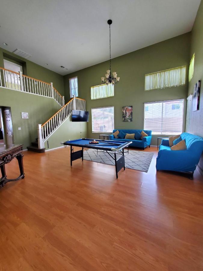 7beds 3bath Jacuzzi Entire * Las Vegas