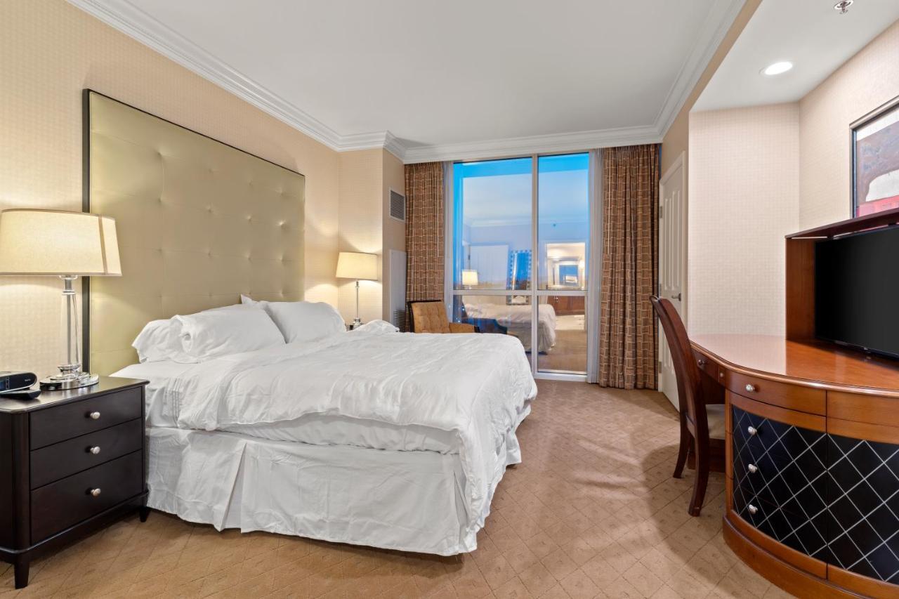 Mgm Signature Pool View Aparthotel Las Vegas