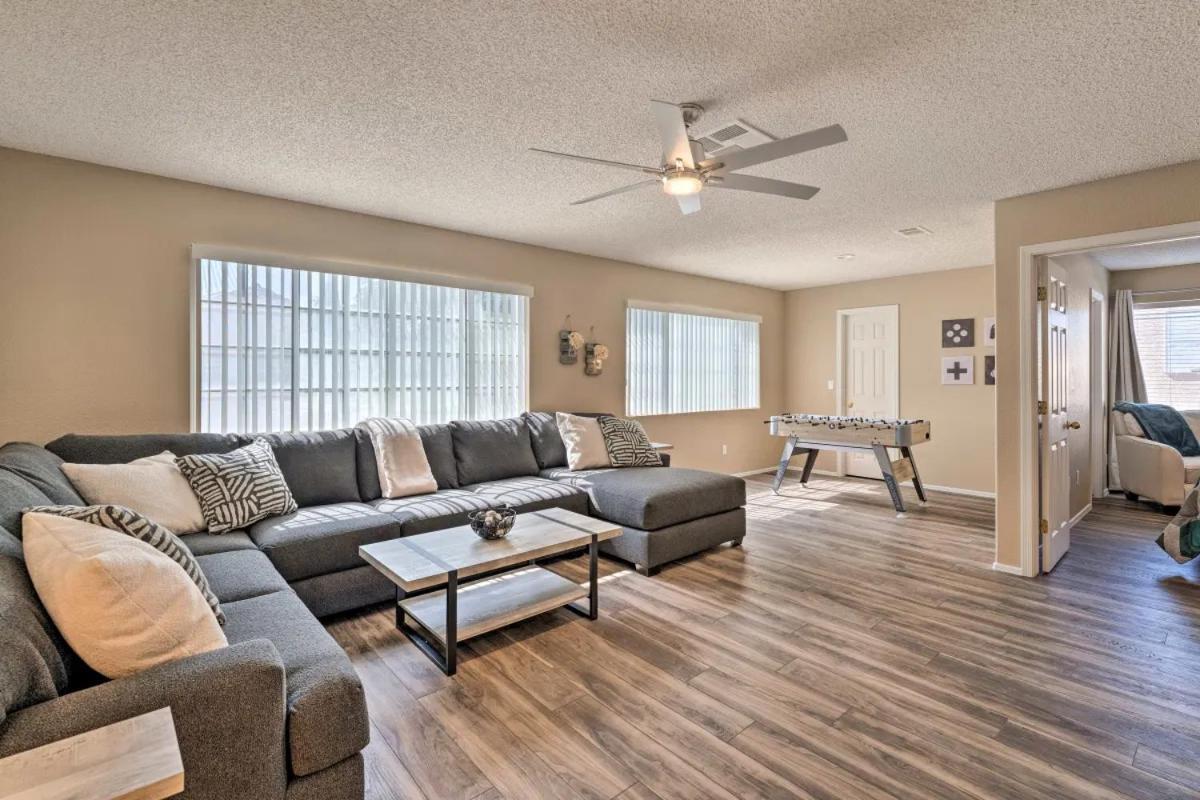 A Beautiful House With Hot Tub, Grill & Games! Casa vacanze Las Vegas