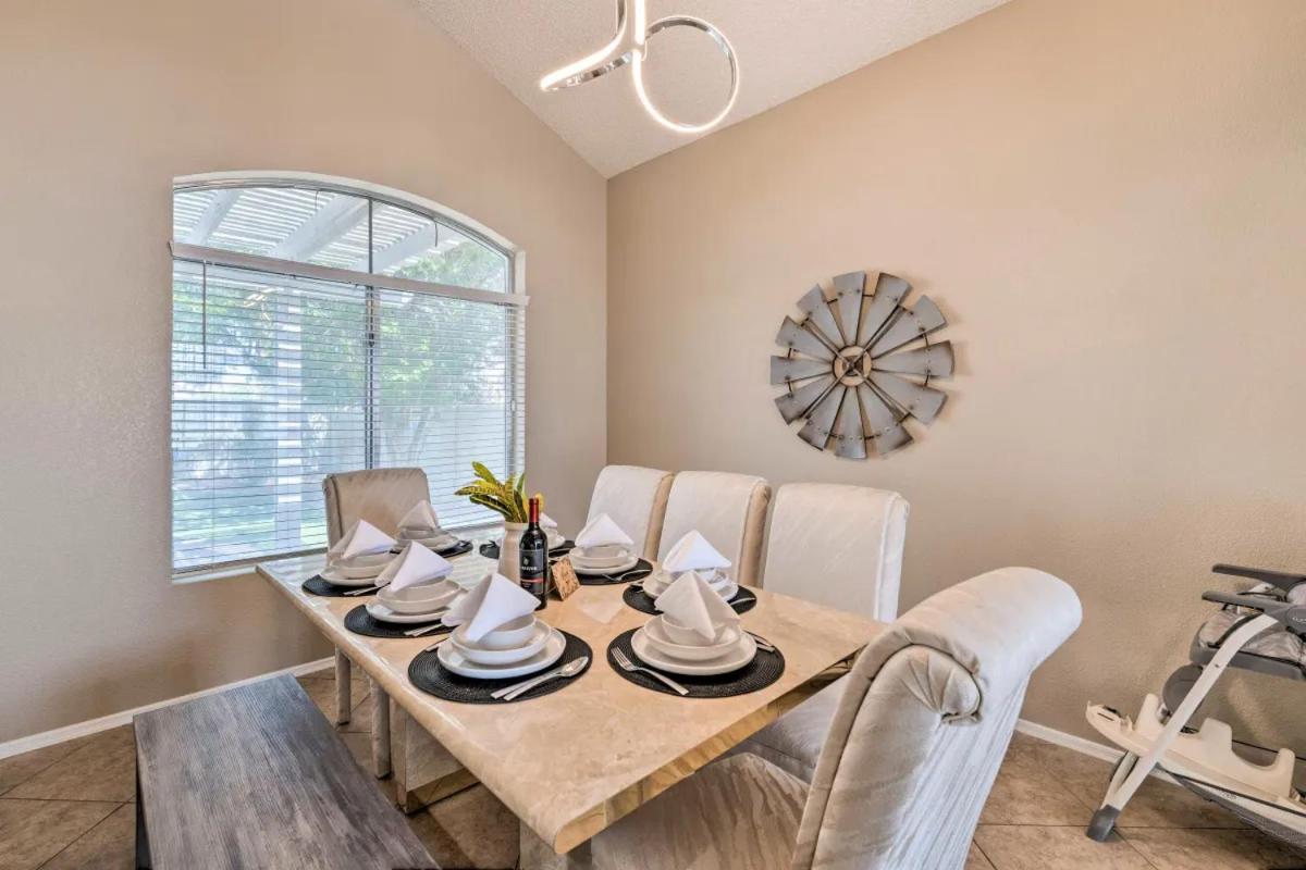 Casa vacanze A Beautiful House With Hot Tub, Grill & Games! *
