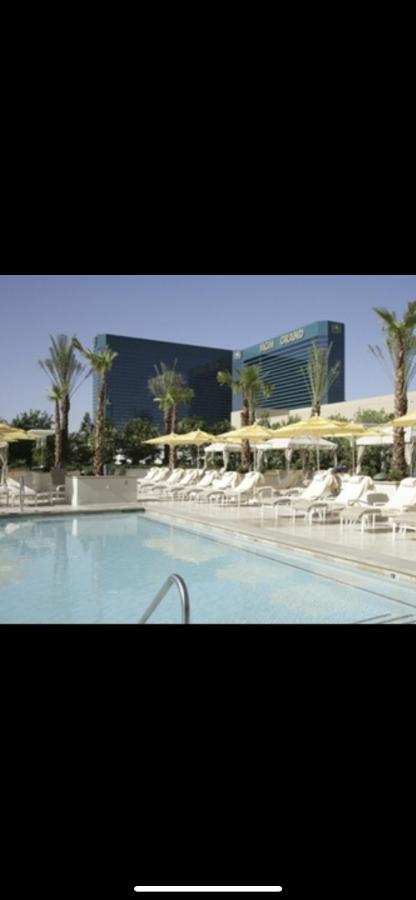 Mgm Signature Pool View Aparthotel Las Vegas