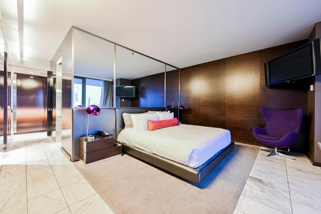 Stripviewsuites Two-bedroom Con-joined Exclusive *