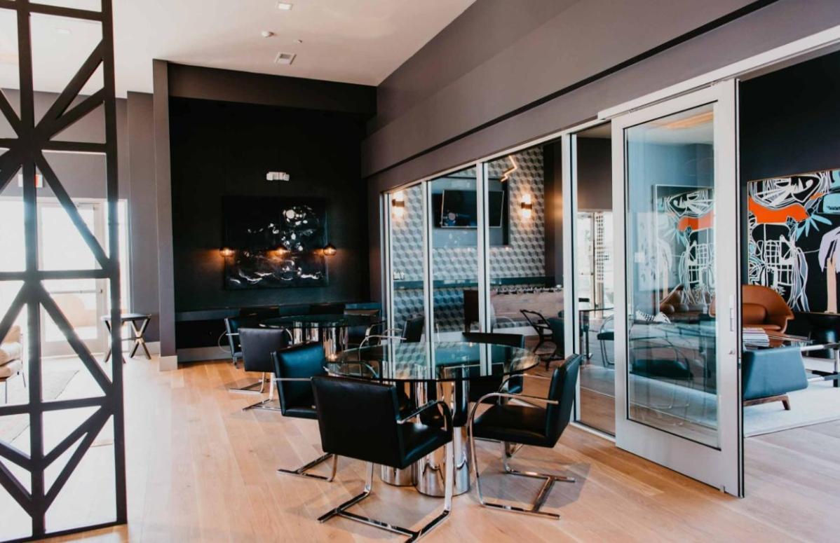 Apartment Vibrant Downtown Summerlin