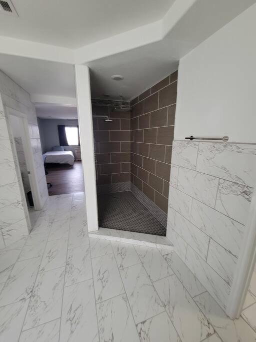 Ferienhaus 5 Bed- Strip 8mil, Dwntown 4.5mi *