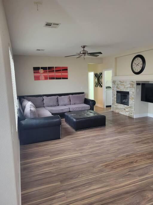 5 Bed- Strip 8mil, Dwntown 4.5mi