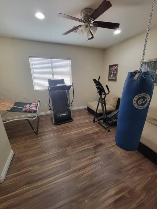 5 Bed- Strip 8mil, Dwntown 4.5mi Ferienhaus *
