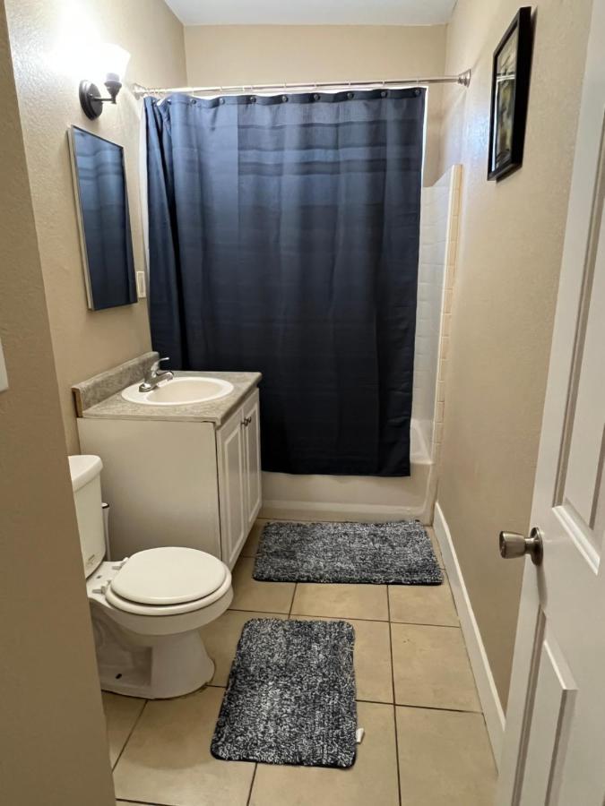 Appartamento 3 Bedroom Flat W/ Private Yard