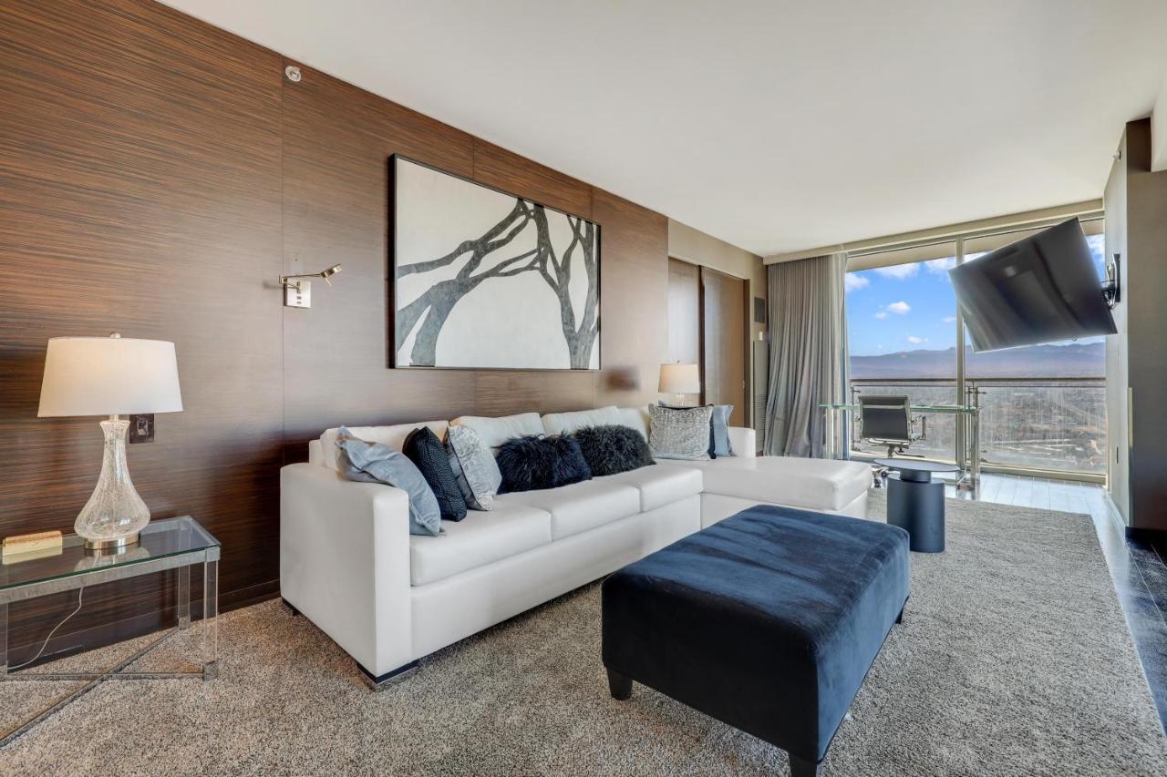 Vegas Palms High 52nd Fl. 1bdr Corner Penthouse 1220sqft Aparthotel