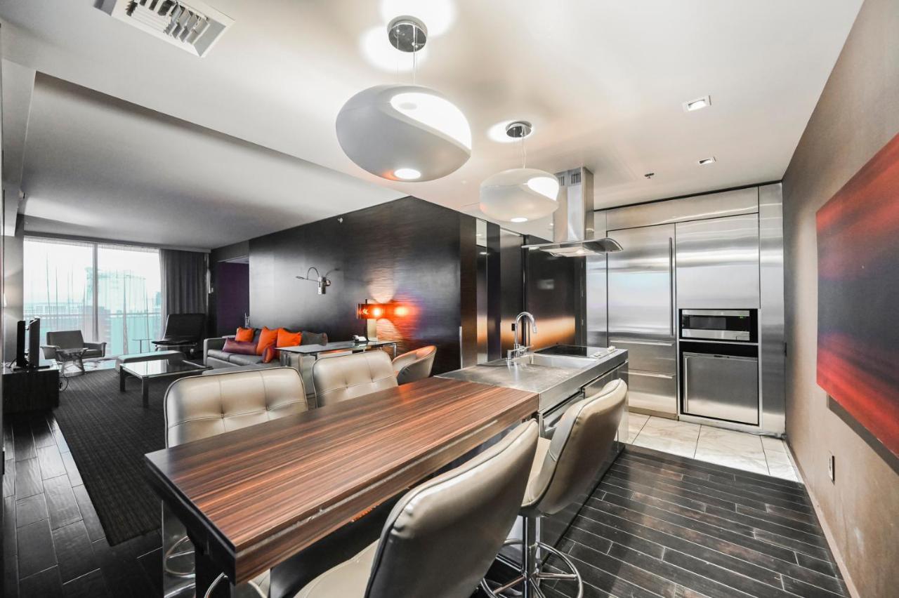 Stripviewsuites Two-bedroom Conjoined At Palms Place Las Vegas