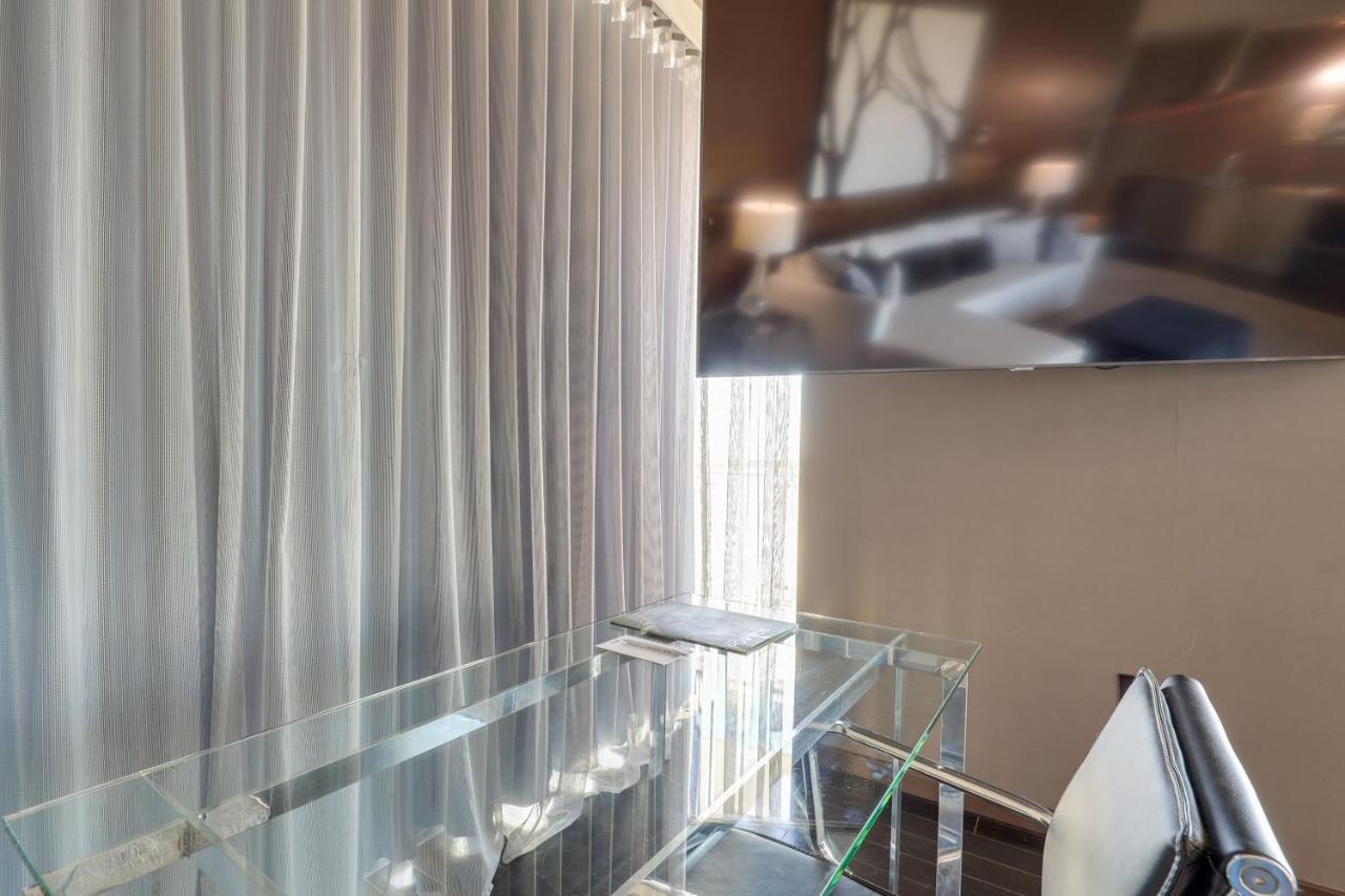 Vegas Palms High 52nd Fl. 1bdr Corner Penthouse 1220sqft Aparthotel *
