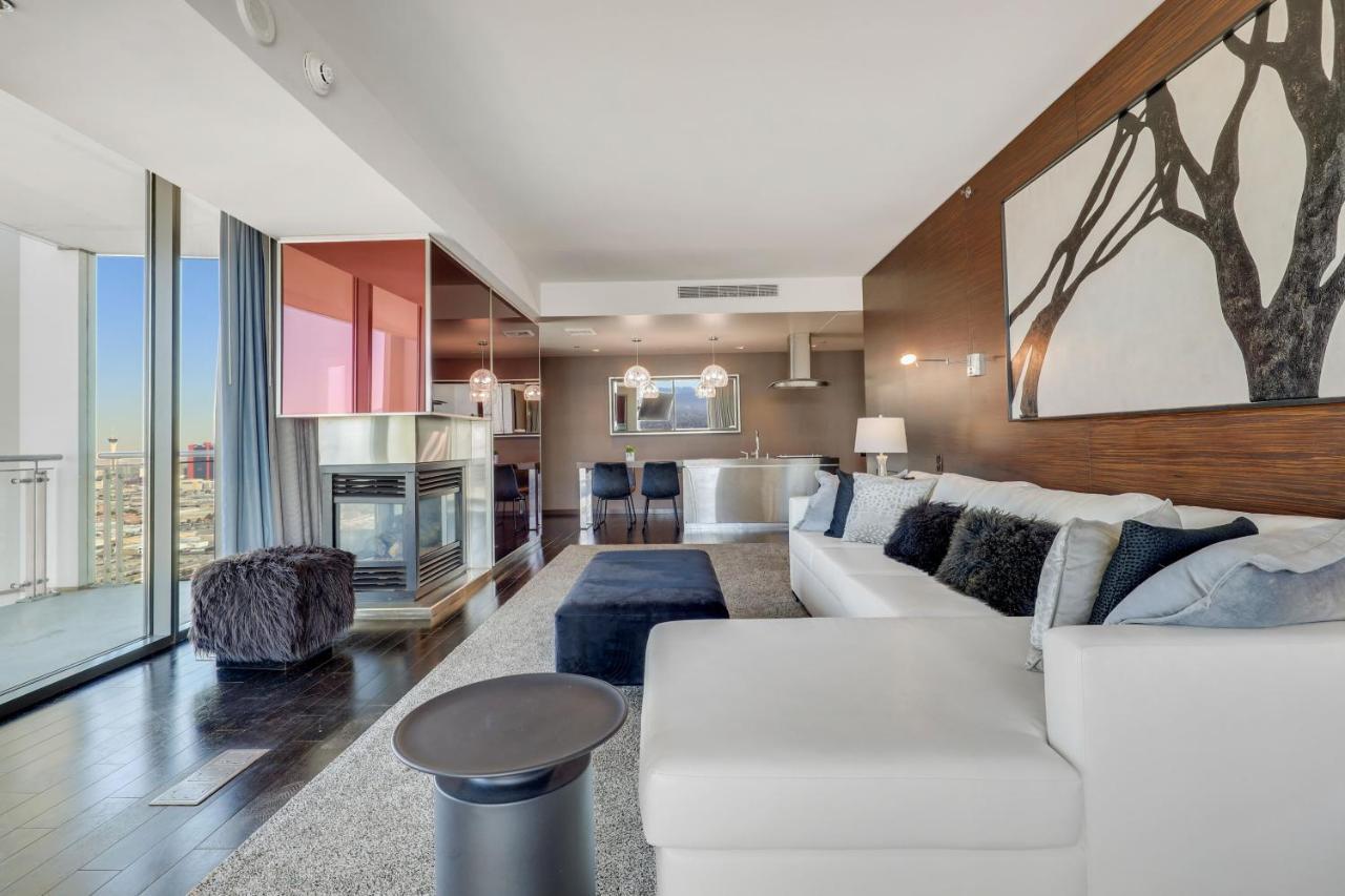 Vegas Palms High 52nd Fl. 1bdr Corner Penthouse 1220sqft Aparthotel
