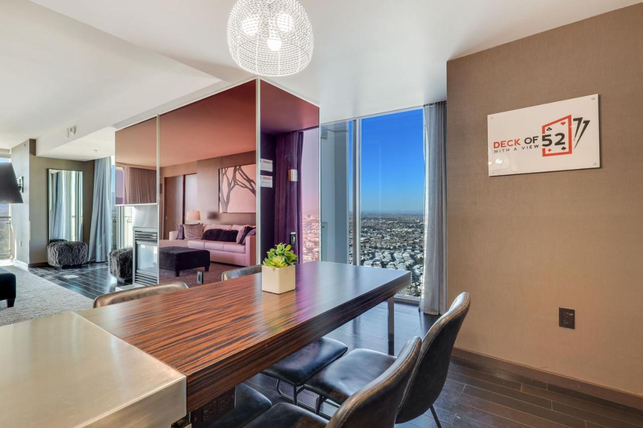 Vegas Palms High 52nd Fl. 1bdr Corner Penthouse 1220sqft