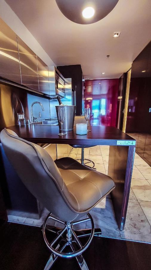 Luxury 53rd Flr With Amazing Sunset View & Balcony No Refee At Palms Place Aparthotel *