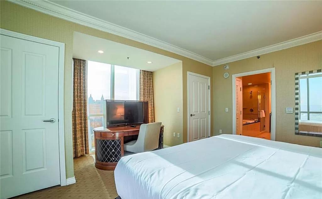 Aparthotel Mgm Signature Large Corner Balcony #4f7