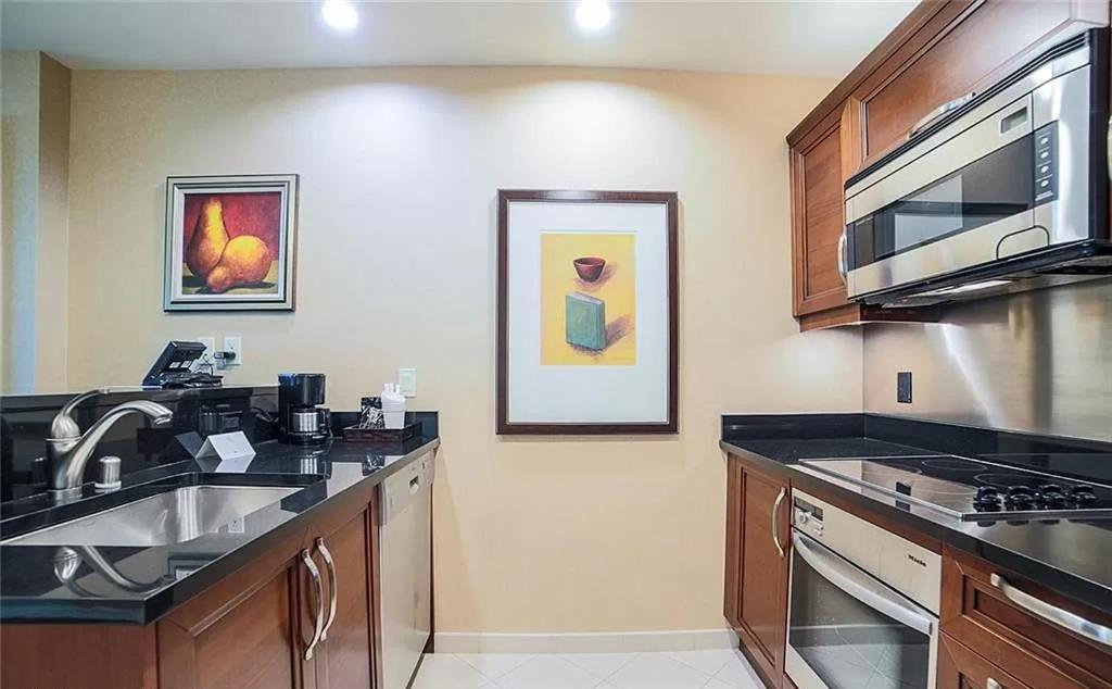 Mgm Signature Large Corner Balcony #4f7 Aparthotel *