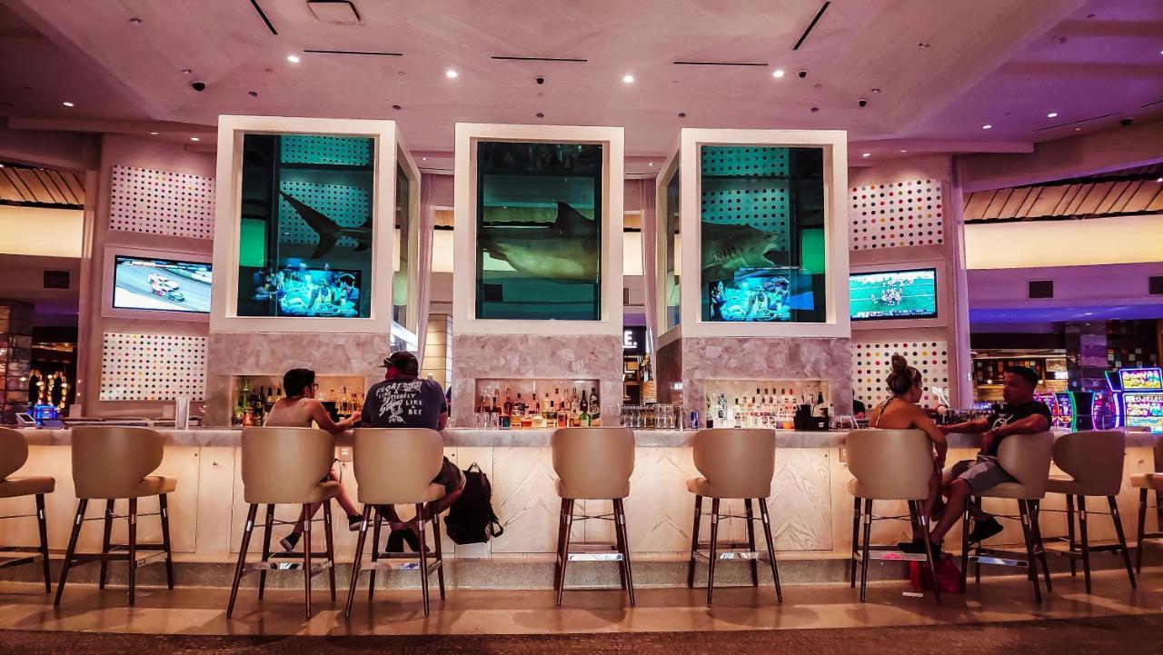Luxury 53rd Flr With Amazing Sunset View & Balcony No Refee At Palms Place Las Vegas