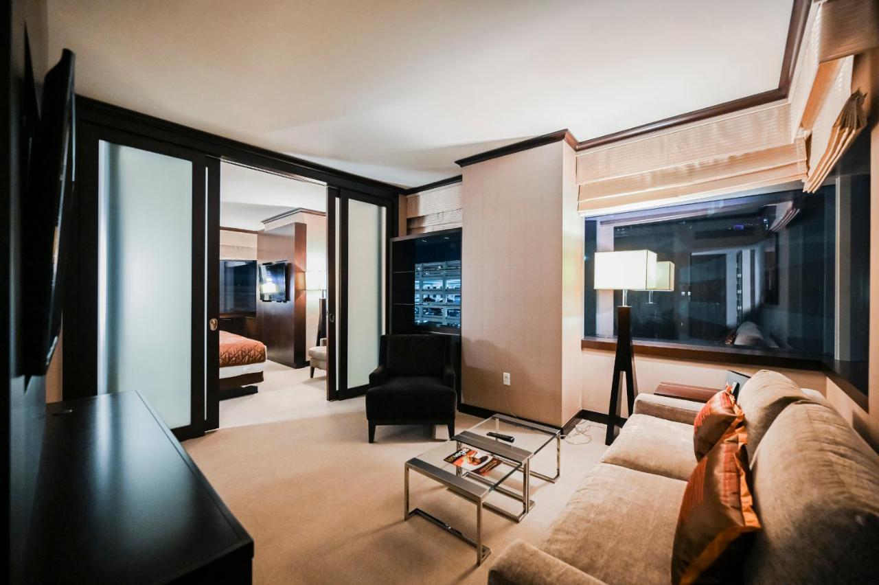 Stripviewsuites At Vdara Aparthotel