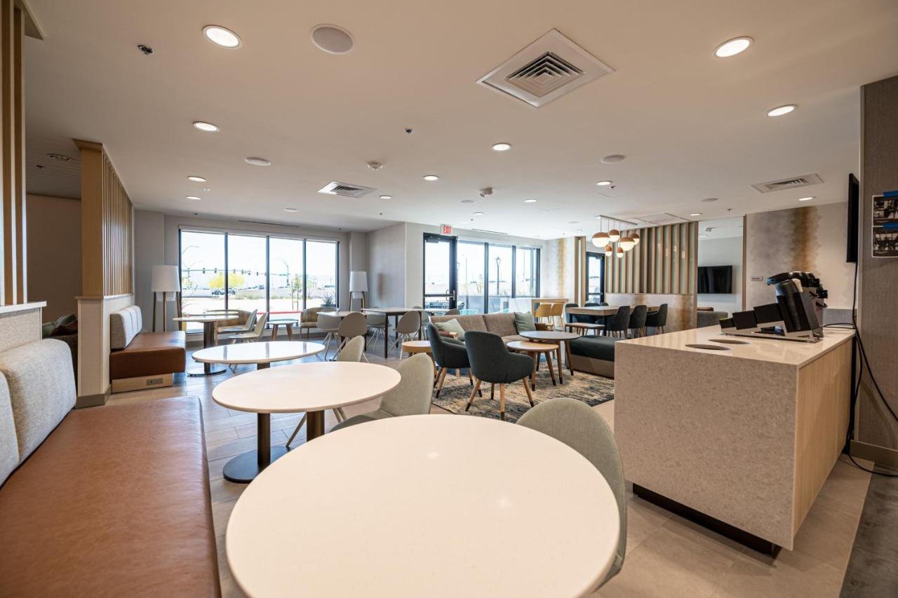 Hotel Towneplace By Marriott Vegas North I-15