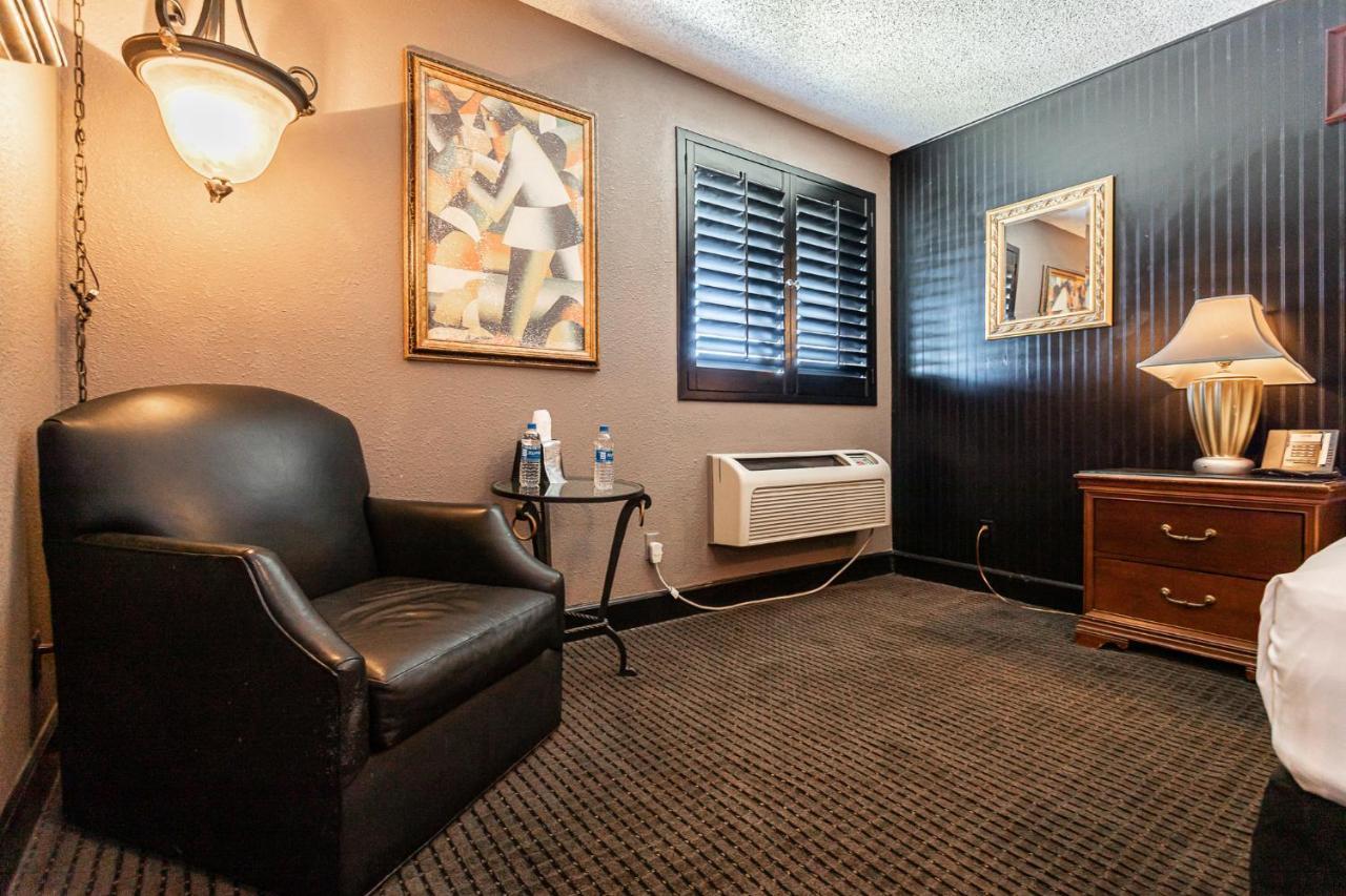 Hotel Artisan Boutique #522 *