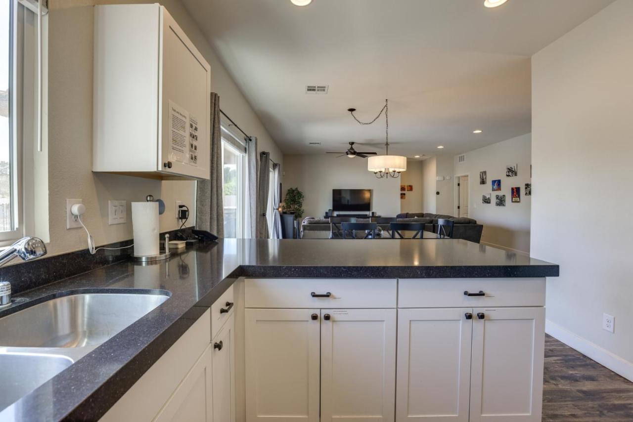Updated Vegas House Patio And Solar Heated Pool Casa vacanze *