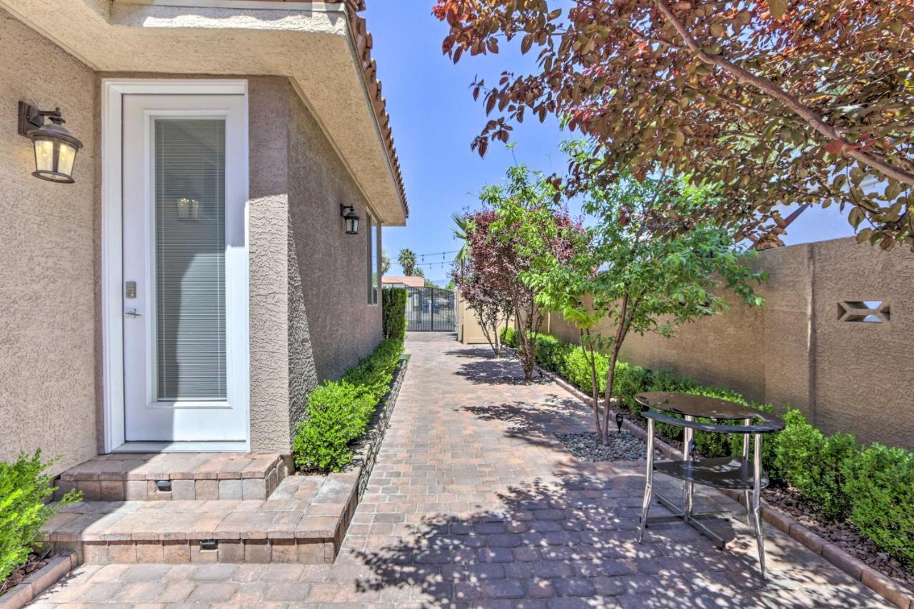 Holiday home Modern Vegas With Patio 10 Mi To The Strip Las Vegas
