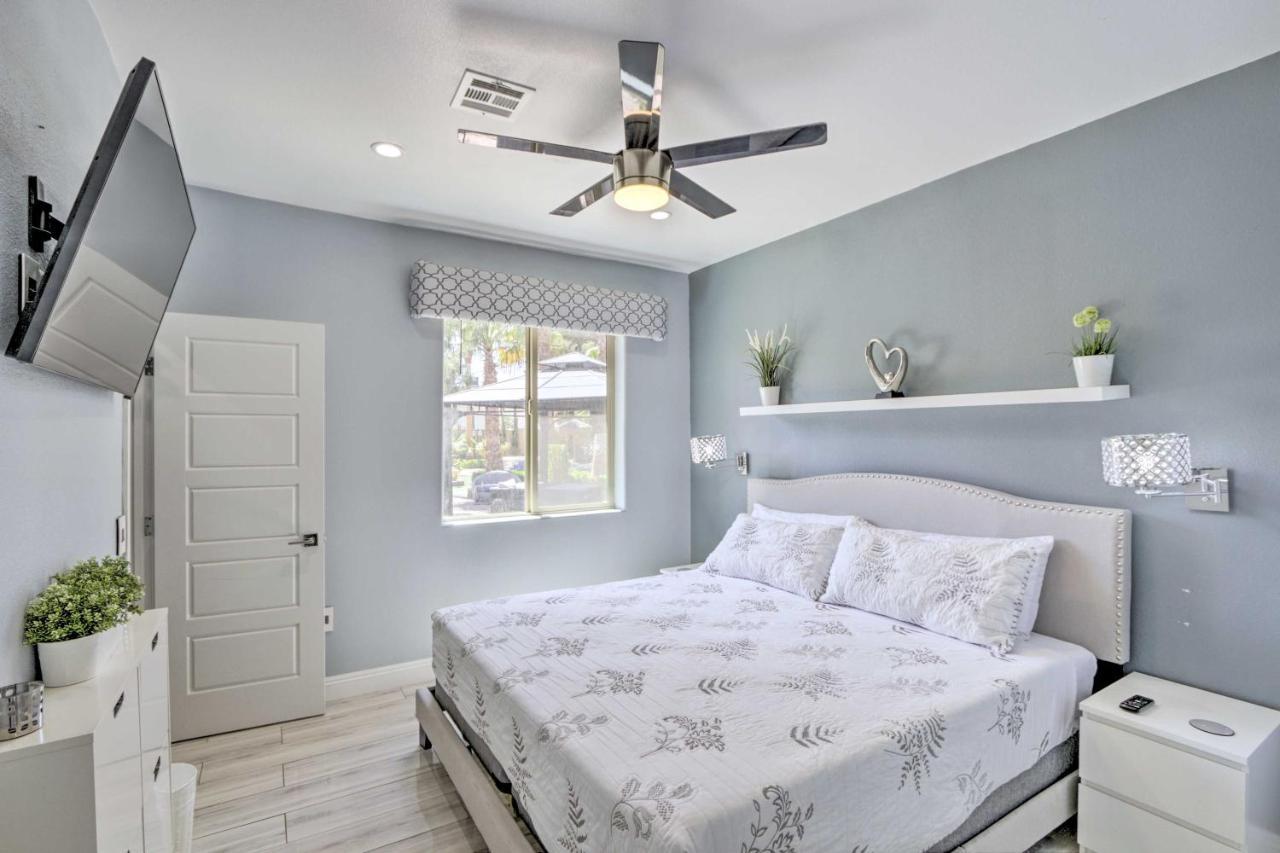 Holiday home Modern Vegas With Patio 10 Mi To The Strip Las Vegas