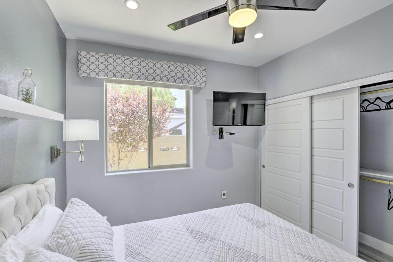 Holiday home Modern Vegas With Patio 10 Mi To The Strip *