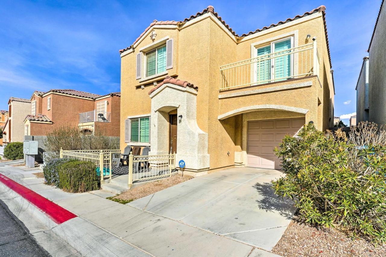 Stylish House With Patio, 8 Mi To Vegas Strip!
