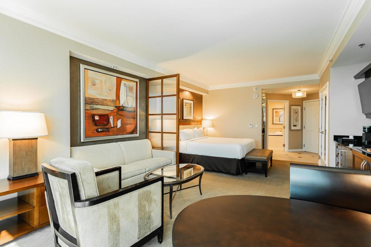 Mgm Signature, Centrally Located, Strip Views No Fee Aparthotel