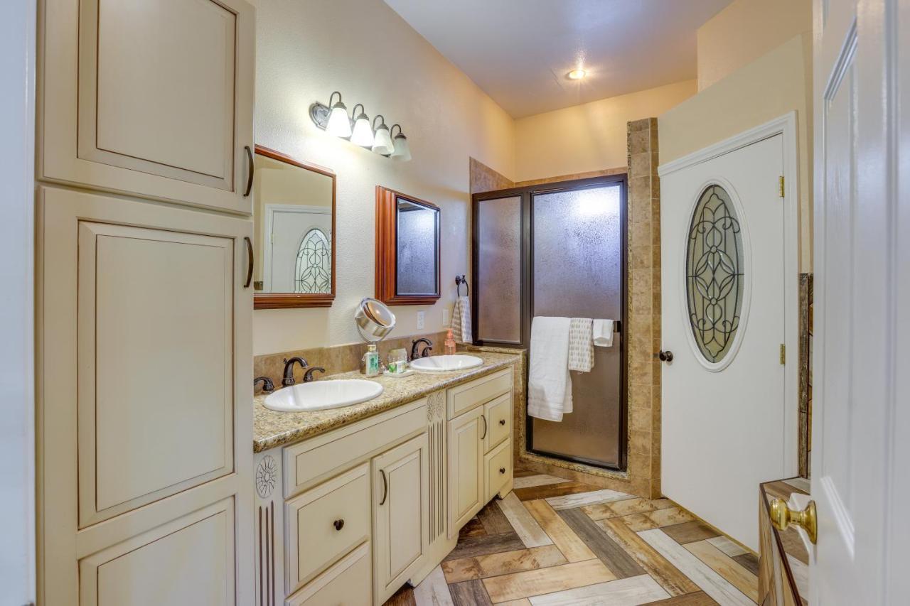 Idyllic Vegas Oasis With Outdoor Pool! * Las Vegas