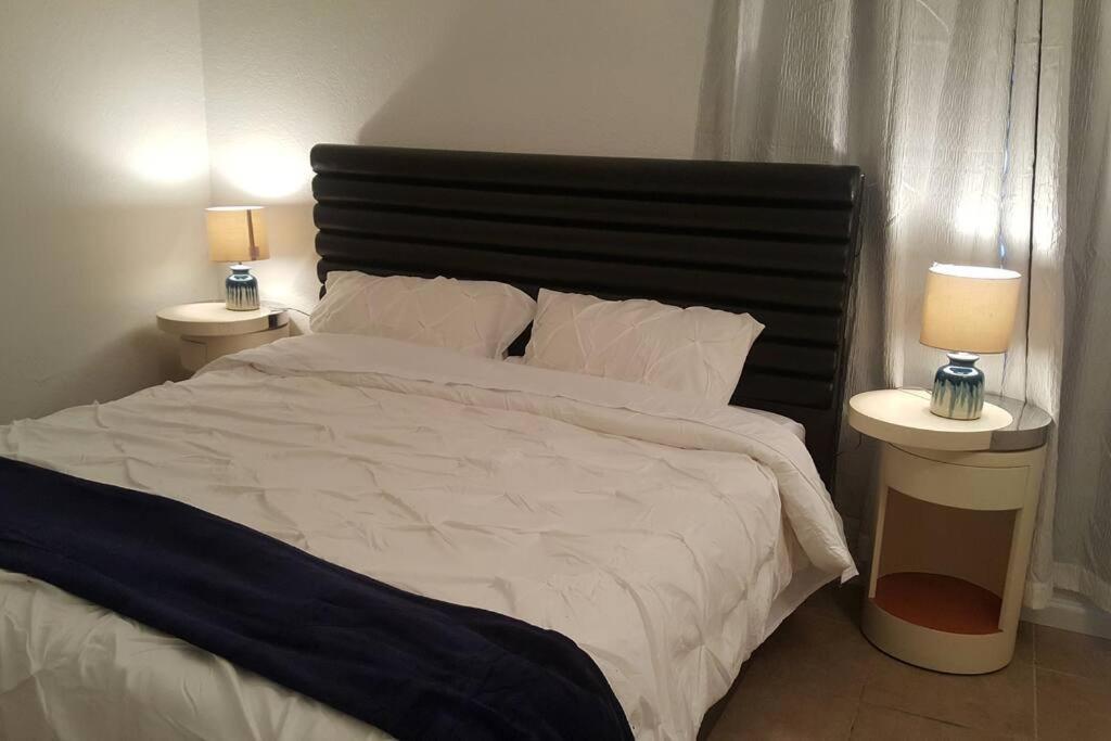 Dream King Bed-2bd-12 Min To Strip Apartment