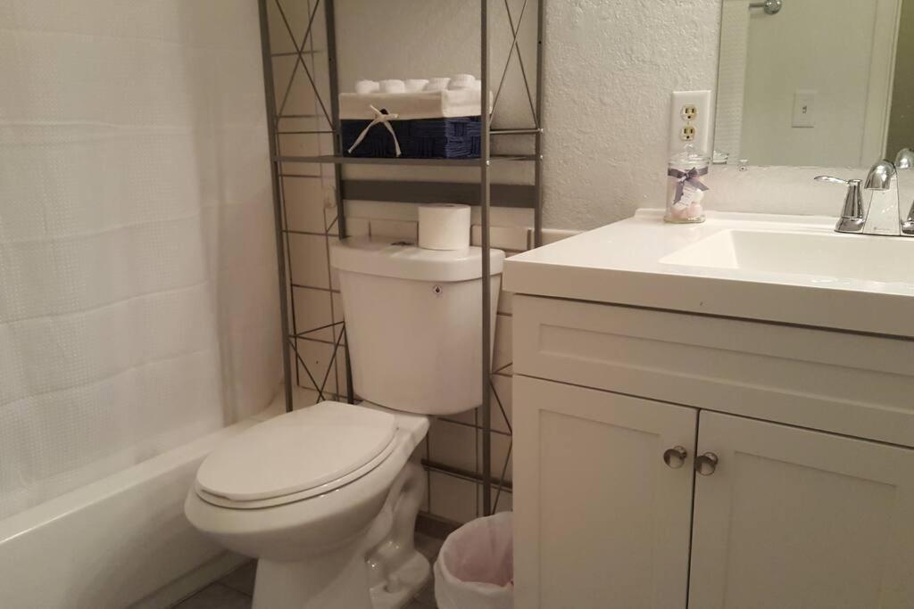 Dream King Bed-2bd-12 Min To Strip * Las Vegas