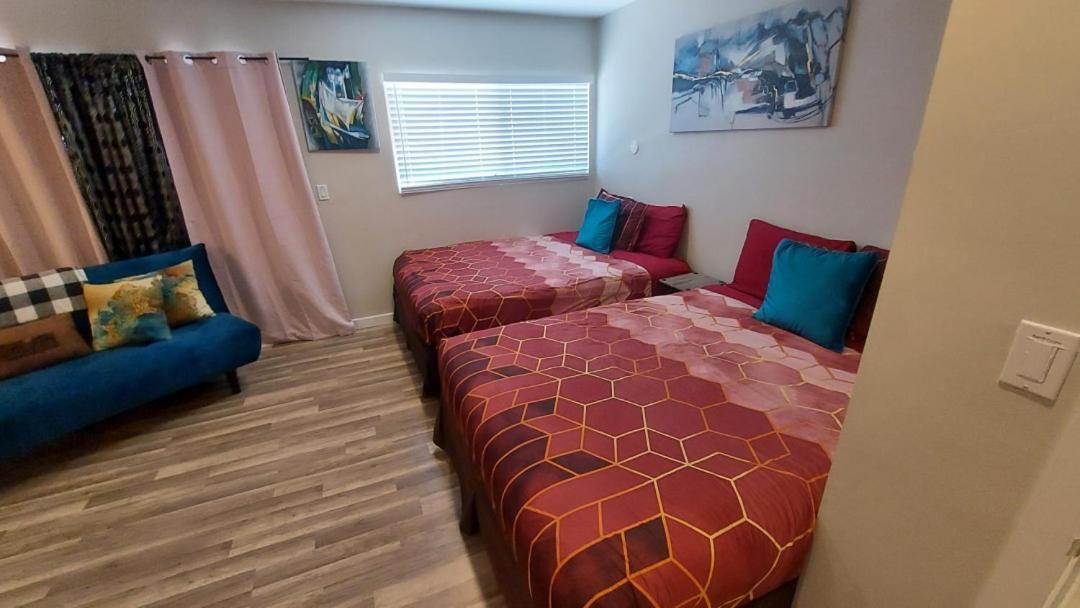 Heart Of Vegas Shared House Homestay *