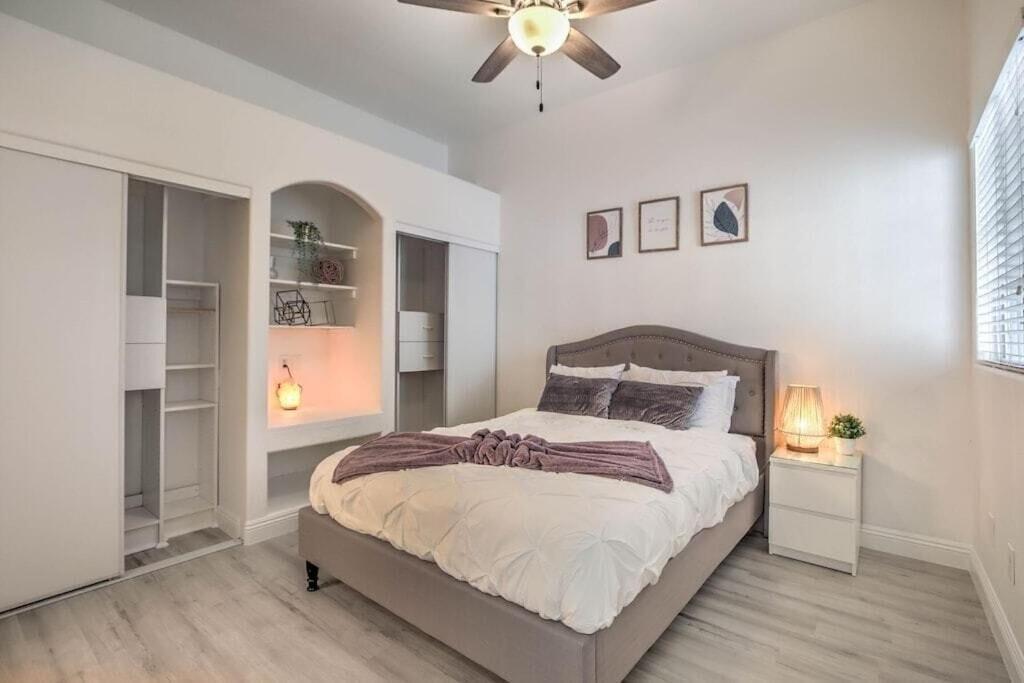 Cozy Desert Retreat - Pool, Spa, Views Holiday home Henderson