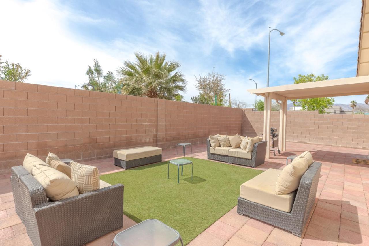 Beautiful Spacious Single Story Vegas