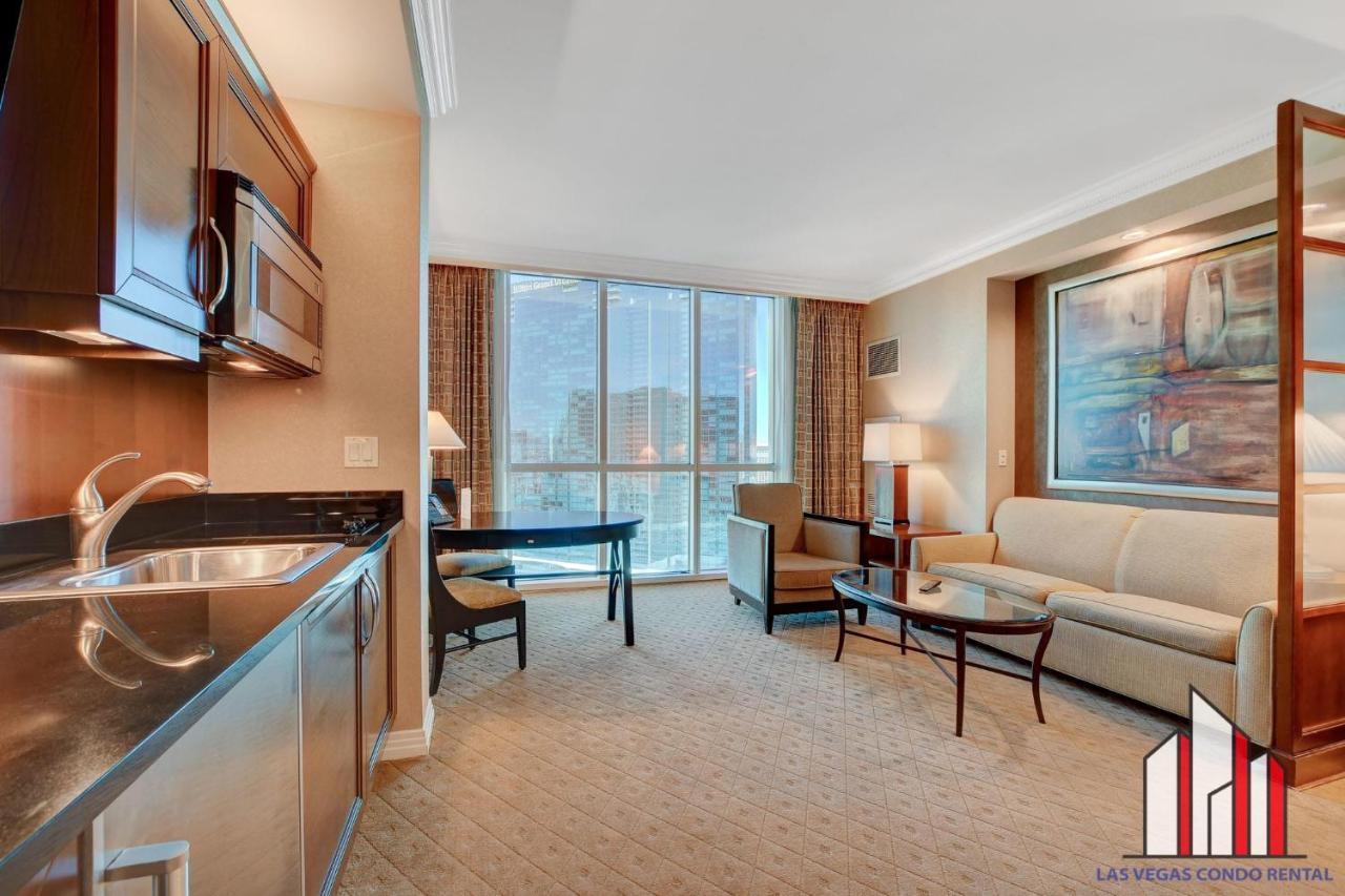 Ferienhaus Mgm Signature-22-703 Strip View Jacuzzi Studio *