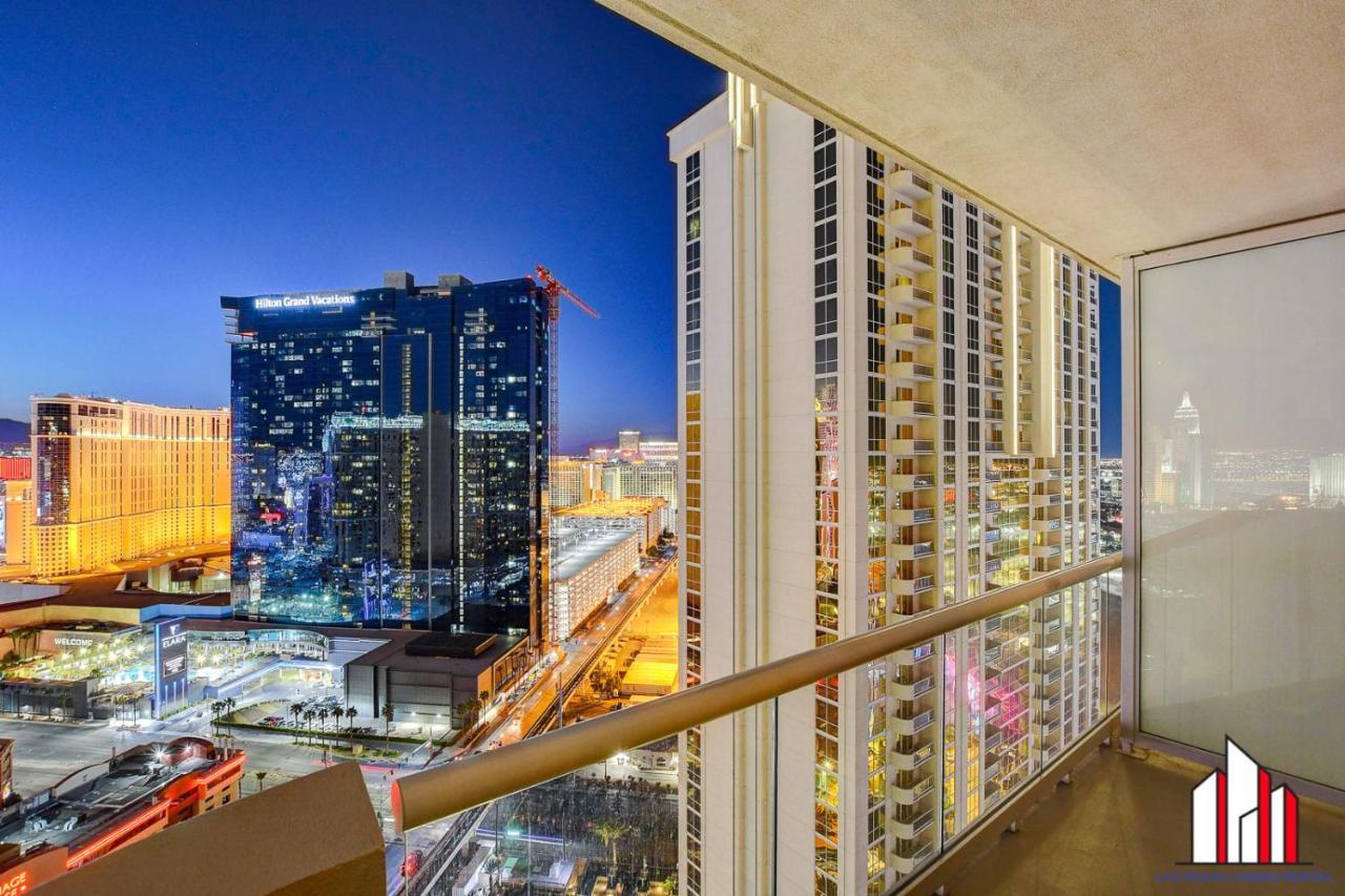 Mgm Signature-28-705 F1 Track & Strip View Balcony Holiday home