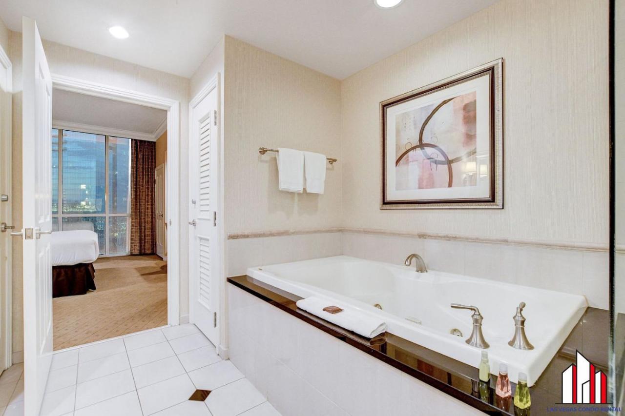 Signature 2br3ba F1 View Balcony Ste 34-819 And 21 * Las Vegas
